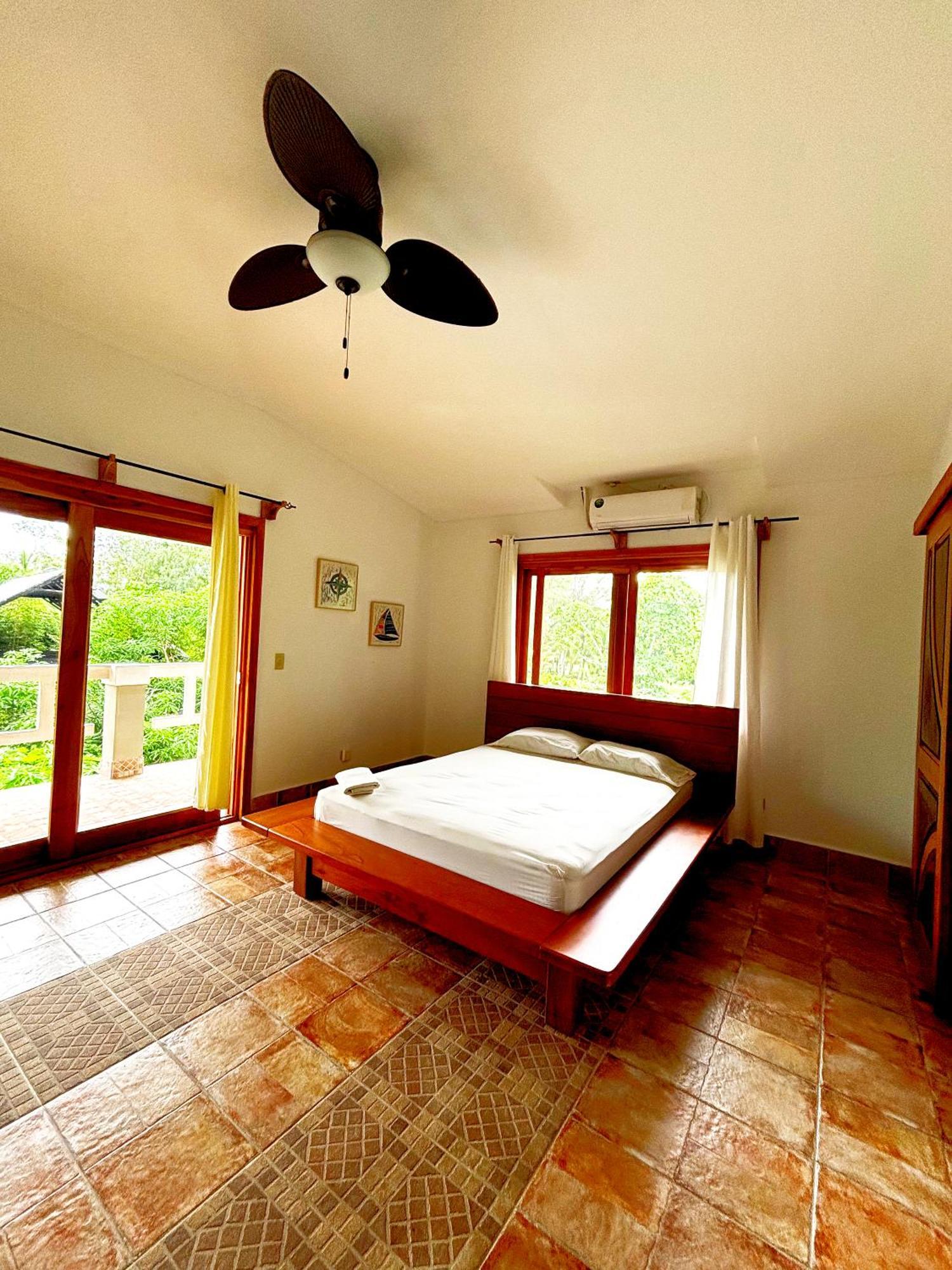 Royal Palm Retreat Apartment Cabrera ภายนอก รูปภาพ