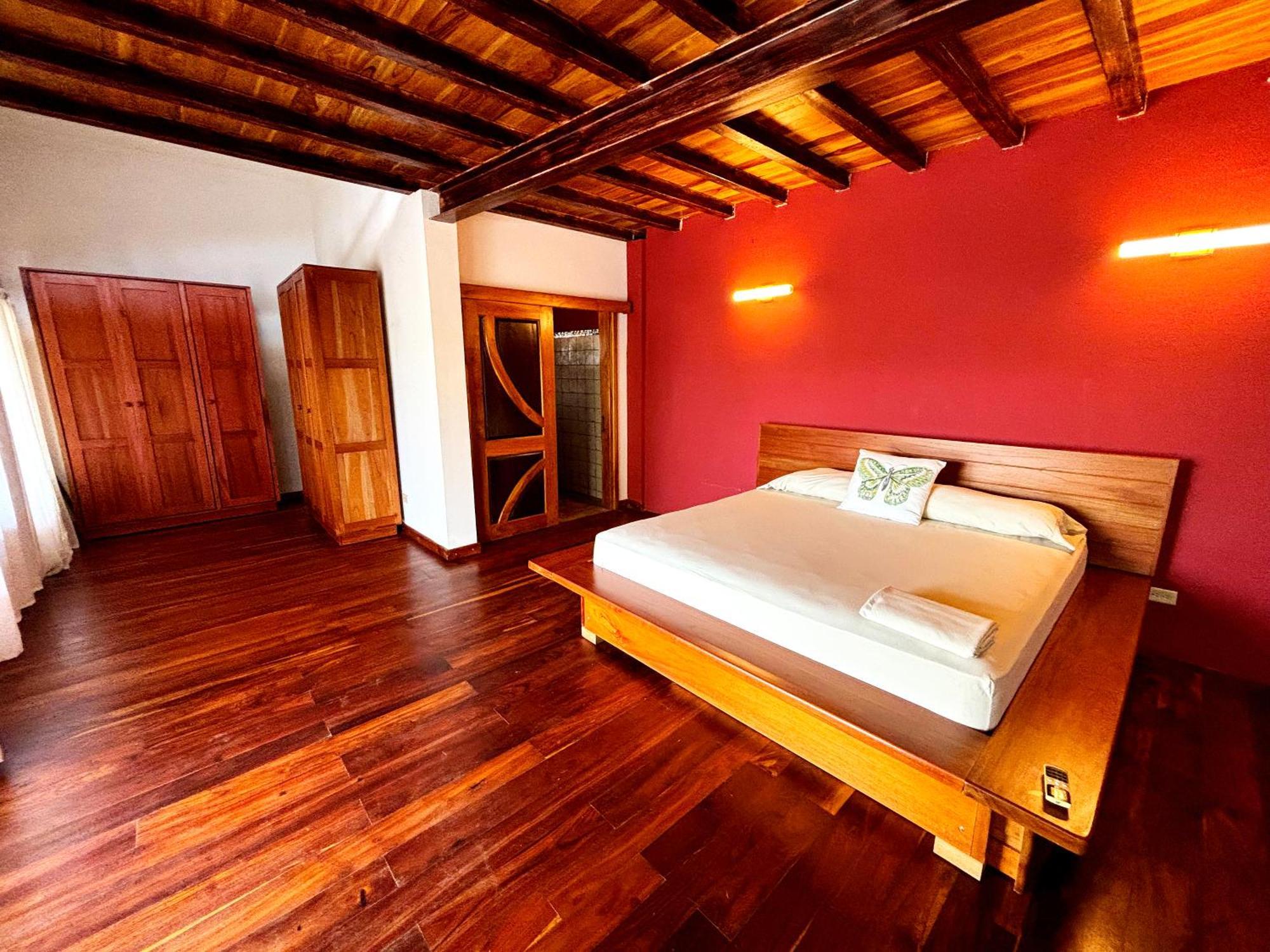 Royal Palm Retreat Apartment Cabrera ภายนอก รูปภาพ
